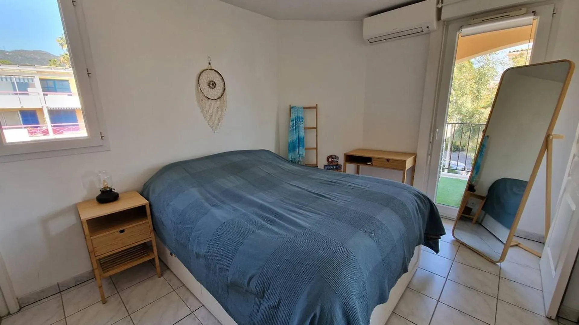 Lejlighed Beau T2 En Front De Mer Avec Clim, Parking, Animaux Admis - Fr-1-100-327 Cavalaire-sur-Mer