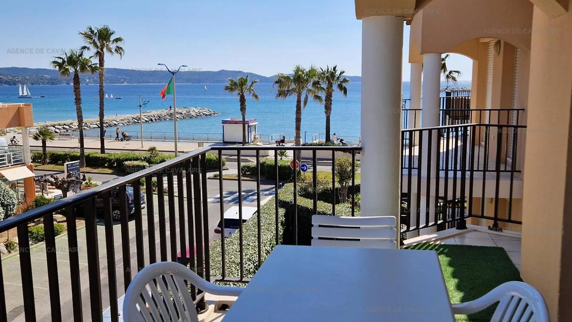 Lejlighed Beau T2 En Front De Mer Avec Clim, Parking, Animaux Admis - Fr-1-100-327 Cavalaire-sur-Mer
